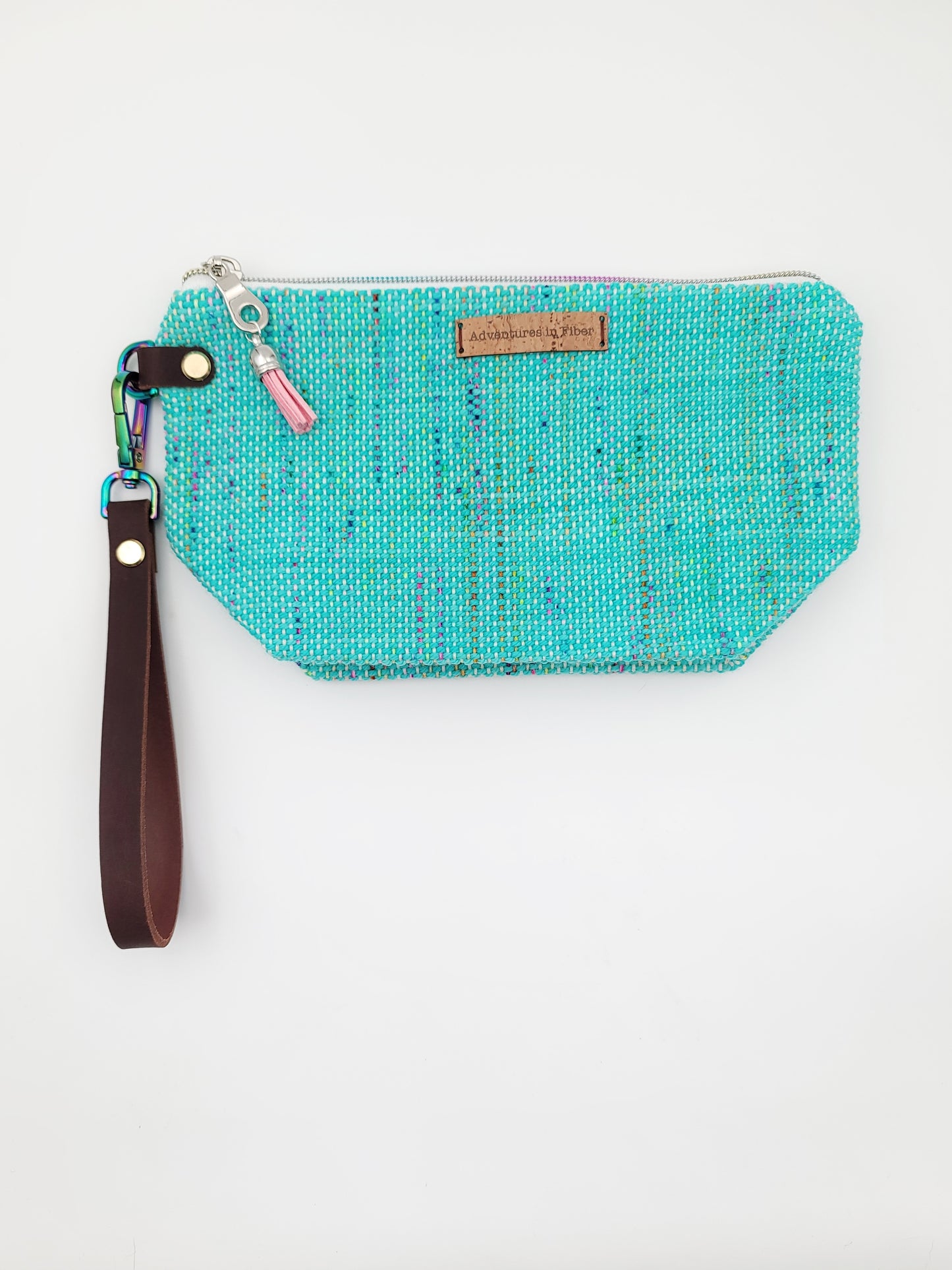 Large Notions Pouch