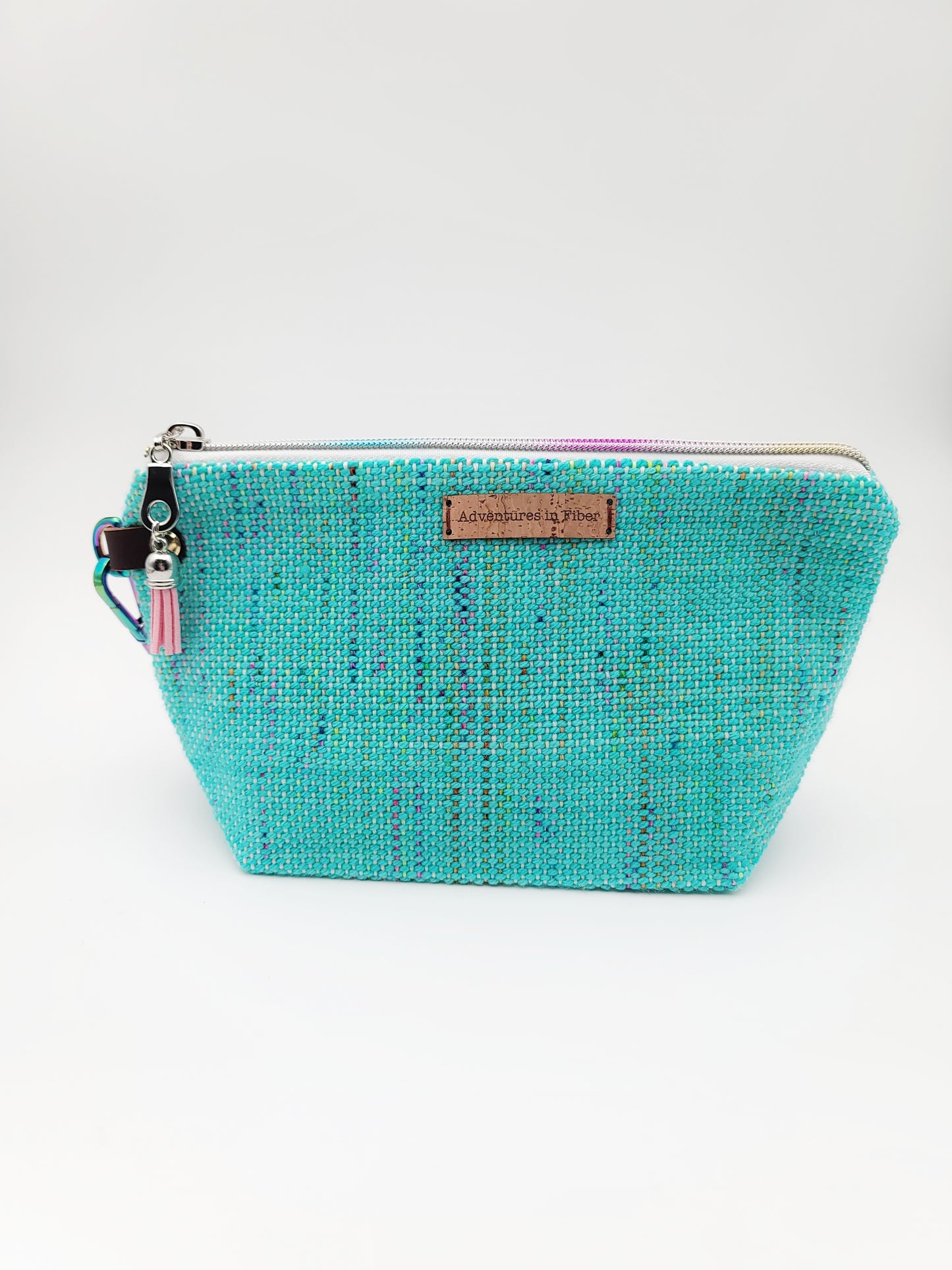 Large Notions Pouch