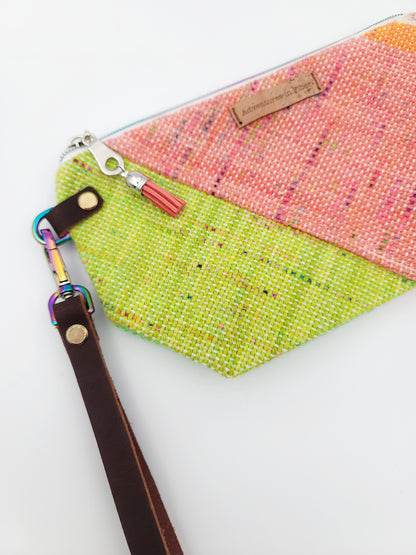 Large Notions Pouch