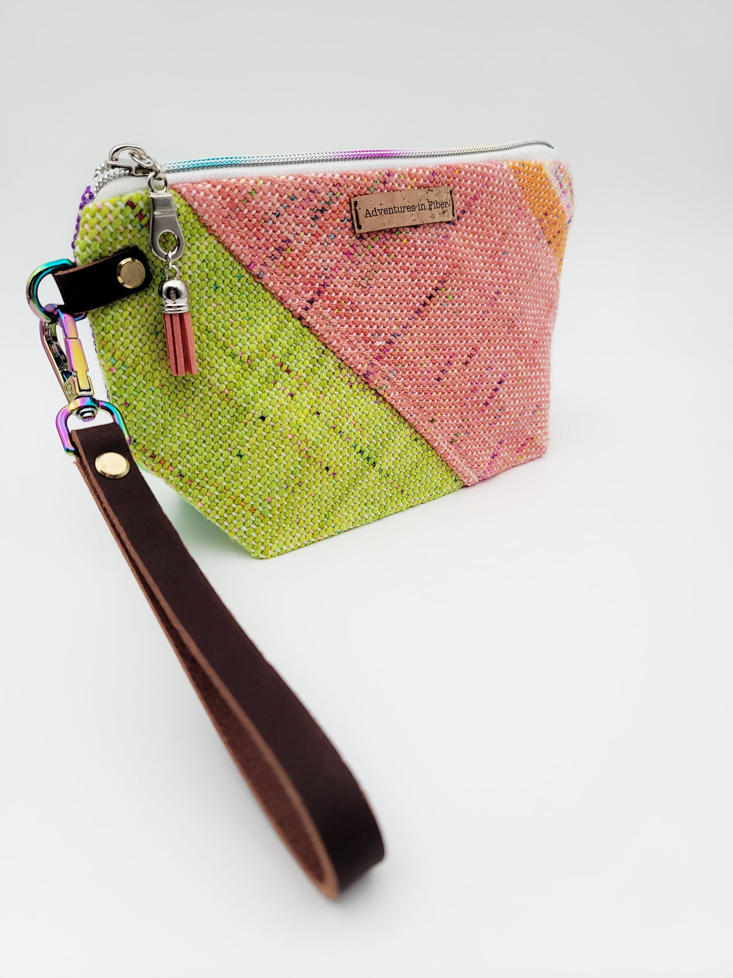 Large Notions Pouch